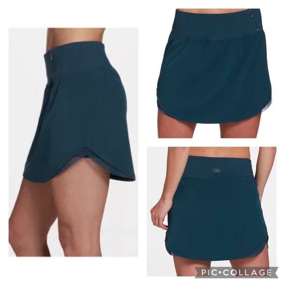 CALIA By CARRIE UNDERWOOD Women’s Blue ANYWHERE TULP WOVEN SKORT